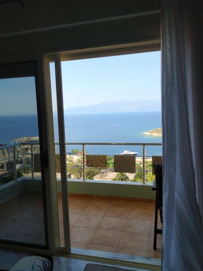 Cozy Sea Apartment Sarandë Exterior foto